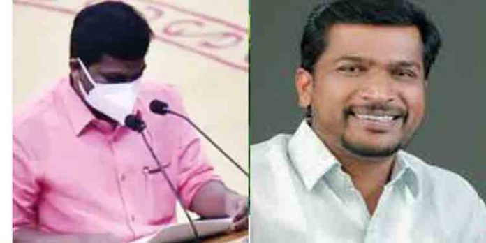 ദേവികുളം എംഎല്എ – എ. രാജ വീണ്ടും സത്യപ്രതിജ്ഞ ചെയ്യും ദേവികുളം എംഎല്എ – എ. രാജ വീണ്ടും സത്യപ്രതിജ്ഞ ചെയ്യും