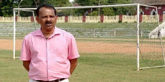 കേരളത്തിന് സന്തോഷ് ട്രോഫി സമ്മാനിച്ച പരിശീലകൻ സതീവൻ ബാലൻ പ്രൊഫഷണൽ കോച്ചിംഗിലേക്ക് കേരളത്തിന് സന്തോഷ് ട്രോഫി സമ്മാനിച്ച പരിശീലകൻ സതീവൻ ബാലൻ പ്രൊഫഷണൽ കോച്ചിംഗിലേക്ക്