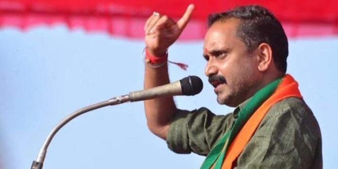 മഞ്ചേശ്വരത്ത് എല്ലാ പഞ്ചായത്തുകളിലും വോട്ടുകൾ വർധിപ്പിച്ച് കെ.സുരേന്ദ്രൻ ; വോട്ട് ചോർച്ച തിരിച്ചടിയായി യുഡിഎഫ് മഞ്ചേശ്വരത്ത് എല്ലാ പഞ്ചായത്തുകളിലും വോട്ടുകൾ വർധിപ്പിച്ച് കെ.സുരേന്ദ്രൻ ; വോട്ട് ചോർച്ച തിരിച്ചടിയായി യുഡിഎഫ്