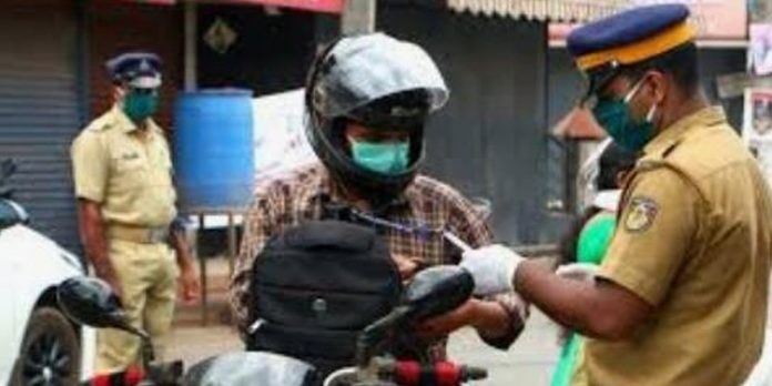 സർക്കാർ ഉത്തരവില് പോലീസിന് അതൃപ്തി ; ലോക്ക് ഡൗൺ കര്ശനമാക്കണം ; ഇളവുകൾ കുറക്കണം സർക്കാർ ഉത്തരവില് പോലീസിന് അതൃപ്തി ; ലോക്ക് ഡൗൺ കര്ശനമാക്കണം ; ഇളവുകൾ കുറക്കണം