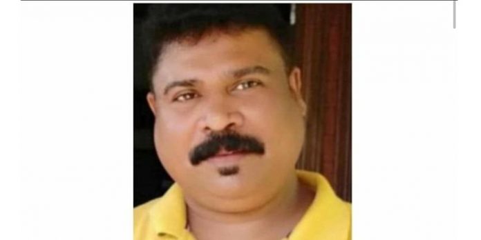 അവധി കഴിഞ്ഞ് ഒരാഴ്ച മുമ്പ് തിരിച്ചെത്തിയ പ്രവാസി മലയാളി സൗദിയില് മരിച്ചു അവധി കഴിഞ്ഞ് ഒരാഴ്ച മുമ്പ് തിരിച്ചെത്തിയ പ്രവാസി മലയാളി സൗദിയില് മരിച്ചു