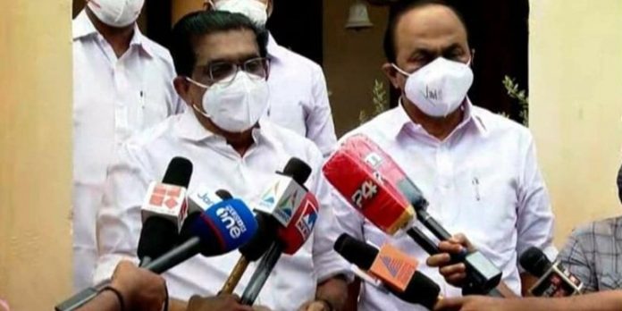 കഴിവുള്ളവര് പോലും ഗ്രൂപ്പിസം മൂലം പിന്തള്ളപ്പെട്ടു ; സതീശന്റെ നിയമനം നല്ല തുടക്കമെന്ന് വി.എം സുധീരന് കഴിവുള്ളവര് പോലും ഗ്രൂപ്പിസം മൂലം പിന്തള്ളപ്പെട്ടു ; സതീശന്റെ നിയമനം നല്ല തുടക്കമെന്ന് വി.എം സുധീരന്