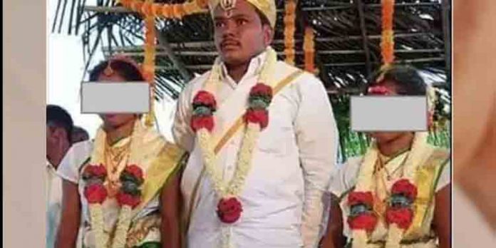 വിവാഹ പന്തലില് സഹോദരിമാരെ ഒരേ സമയം താലിചാര്ത്തിയ നവവരന് അറസ്റ്റില് വിവാഹ പന്തലില് സഹോദരിമാരെ ഒരേ സമയം താലിചാര്ത്തിയ നവവരന് അറസ്റ്റില്