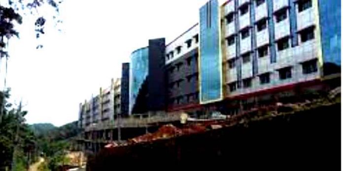അയ്യപ്പ മെഡിക്കല് കോളേജില് 100 കിടക്കകളുള്ള ഡൊമിസിലിയറി കെയര് സെന്റര് പ്രവര്ത്തനം ആരംഭിച്ചു അയ്യപ്പ മെഡിക്കല് കോളേജില് 100 കിടക്കകളുള്ള ഡൊമിസിലിയറി കെയര് സെന്റര് പ്രവര്ത്തനം ആരംഭിച്ചു