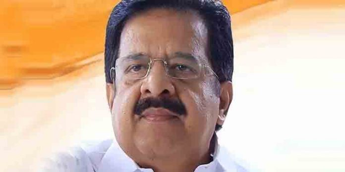 കോണ്ഗ്രസ്സിലും തലമുറമാറ്റത്തിന്റെ പേരില് വെട്ടിനിരത്ത് ; ചെന്നിത്തലയോട് കാണിച്ചത് കടുത്ത അനീതി കോണ്ഗ്രസ്സിലും തലമുറമാറ്റത്തിന്റെ പേരില് വെട്ടിനിരത്ത് ; ചെന്നിത്തലയോട് കാണിച്ചത് കടുത്ത അനീതി
