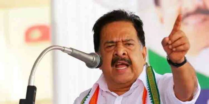 സത്യപ്രതിജ്ഞ മാമാങ്കം ജനങ്ങളോടുള്ള വെല്ലുവിളി – പങ്കെടുക്കില്ല ; യുഡിഎഫ് സത്യപ്രതിജ്ഞ മാമാങ്കം ജനങ്ങളോടുള്ള വെല്ലുവിളി – പങ്കെടുക്കില്ല ; യുഡിഎഫ്