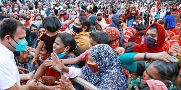 കോവിഡ് വ്യാപനം തെരഞ്ഞെടുപ്പ് മൂലമോ ? അന്വേഷിക്കാൻ തെരഞ്ഞെടുപ്പു കമ്മീഷൻ കോർ കമ്മിറ്റിയെ നിയോഗിച്ചു കോവിഡ് വ്യാപനം തെരഞ്ഞെടുപ്പ് മൂലമോ ? അന്വേഷിക്കാൻ തെരഞ്ഞെടുപ്പു കമ്മീഷൻ കോർ കമ്മിറ്റിയെ നിയോഗിച്ചു