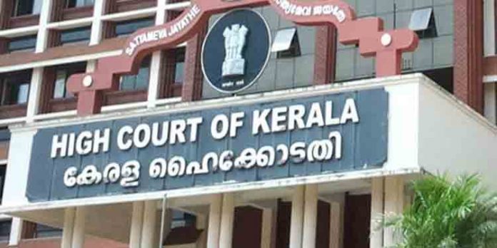 സത്യപ്രതിജ്ഞ ; സര്ക്കാരിന്റെ വിശദീകരണം ഹൈക്കോടതിയില് സത്യപ്രതിജ്ഞ ; സര്ക്കാരിന്റെ വിശദീകരണം ഹൈക്കോടതിയില്
