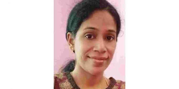 കോവിഡ് ബാധിച്ച് ഗര്ഭിണി മരിച്ചു ; കുഞ്ഞിനെ ശസ്ത്രക്രിയയിലൂടെ പുറത്തെടുത്തു കോവിഡ് ബാധിച്ച് ഗര്ഭിണി മരിച്ചു ; കുഞ്ഞിനെ ശസ്ത്രക്രിയയിലൂടെ പുറത്തെടുത്തു