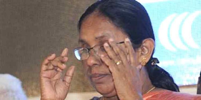 പാര്ട്ടി തീരുമാനം അംഗീകരിക്കുന്നു ; മറ്റൊരു പ്രതികരണത്തിനും ഇല്ലെന്ന് കെ.കെ ഷൈലജ പാര്ട്ടി തീരുമാനം അംഗീകരിക്കുന്നു ; മറ്റൊരു പ്രതികരണത്തിനും ഇല്ലെന്ന് കെ.കെ ഷൈലജ