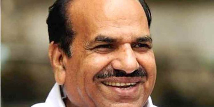 ദേശാഭിമാനിയുടെ ചീഫ് എഡിറ്ററായി കോടിയേരി ബാലകൃഷ്ണന് ചുമതലയേല്ക്കും ദേശാഭിമാനിയുടെ ചീഫ് എഡിറ്ററായി കോടിയേരി ബാലകൃഷ്ണന് ചുമതലയേല്ക്കും