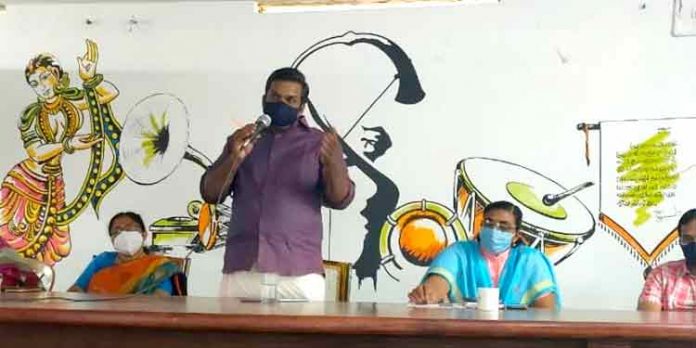 തണ്ണിത്തോട്, കോന്നി പഞ്ചായത്തുകളിലെ കോവിഡ് പ്രതിരോധ പ്രവര്ത്തനങ്ങള് വിലയിരുത്തി തണ്ണിത്തോട്, കോന്നി പഞ്ചായത്തുകളിലെ കോവിഡ് പ്രതിരോധ പ്രവര്ത്തനങ്ങള് വിലയിരുത്തി
