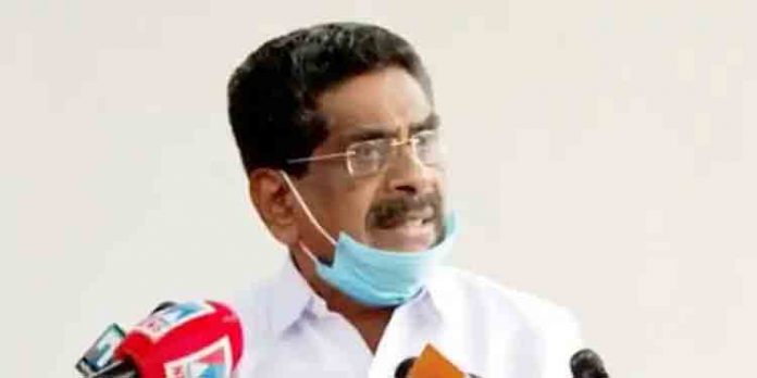 മുല്ലപ്പള്ളിയുടെ പേരില് വ്യാജ ഇ-മെയില് ഉപയോഗിച്ച് പണം തട്ടിപ്പ്’ ; മുഖ്യമന്ത്രിക്കും ഡിജിപിക്കും പരാതി നൽകി മുല്ലപ്പള്ളിയുടെ പേരില് വ്യാജ ഇ-മെയില് ഉപയോഗിച്ച് പണം തട്ടിപ്പ്’ ; മുഖ്യമന്ത്രിക്കും ഡിജിപിക്കും പരാതി നൽകി