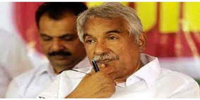 ഹമാസ് ഭീകരാക്രമണത്തില് കൊല്ലപ്പെട്ട സൗമ്യയ്ക്ക് ആദരാഞ്ജലികള് അര്പ്പിച്ച് ഉമ്മന് ചാണ്ടി ഹമാസ് ഭീകരാക്രമണത്തില് കൊല്ലപ്പെട്ട സൗമ്യയ്ക്ക് ആദരാഞ്ജലികള് അര്പ്പിച്ച് ഉമ്മന് ചാണ്ടി