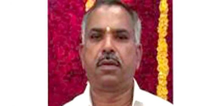സീതത്തോട് സ്വദേശി കോവിഡ് ബാധിച്ച് ബംഗുളുരുവില് മരിച്ചു സീതത്തോട് സ്വദേശി കോവിഡ് ബാധിച്ച് ബംഗുളുരുവില് മരിച്ചു