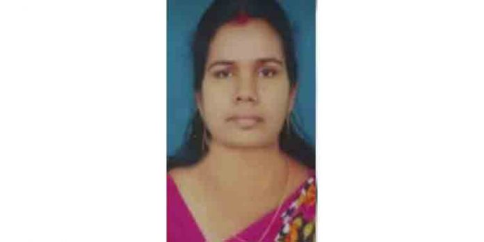 തെരുവ് പട്ടിയുടെ കടിയേറ്റ് ചികിത്സയിലായിരുന്ന യുവതി മരിച്ചു തെരുവ് പട്ടിയുടെ കടിയേറ്റ് ചികിത്സയിലായിരുന്ന യുവതി മരിച്ചു