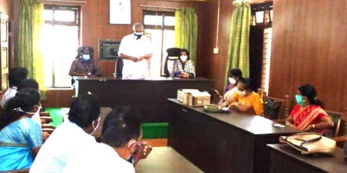 കുട്ടികള്ക്കായി ഹോമിയോപ്പതി ഇമ്യൂണിറ്റി ബൂസ്റ്റര് വിതരണം വെച്ചൂച്ചിറ പഞ്ചായത്തില് ആരംഭിച്ചു കുട്ടികള്ക്കായി ഹോമിയോപ്പതി ഇമ്യൂണിറ്റി ബൂസ്റ്റര് വിതരണം വെച്ചൂച്ചിറ പഞ്ചായത്തില് ആരംഭിച്ചു