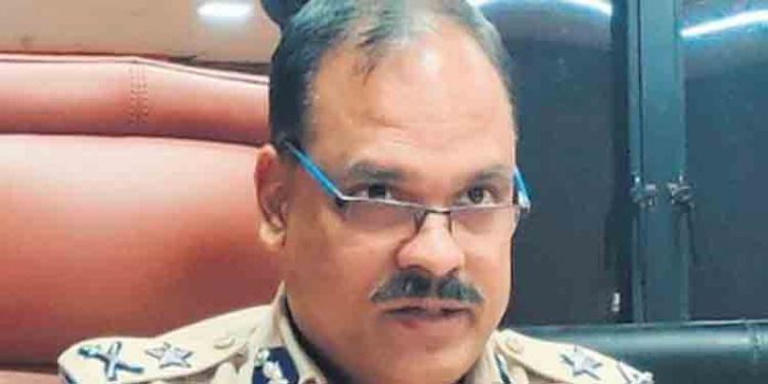 സംസ്ഥാനത്ത് ട്രെയിന് യാത്രക്ക് കോവിഡ് നെഗറ്റീവ് സര്ട്ടിഫിക്കറ്റ് നിര്ബന്ധം സംസ്ഥാനത്ത് ട്രെയിന് യാത്രക്ക് കോവിഡ് നെഗറ്റീവ് സര്ട്ടിഫിക്കറ്റ് നിര്ബന്ധം