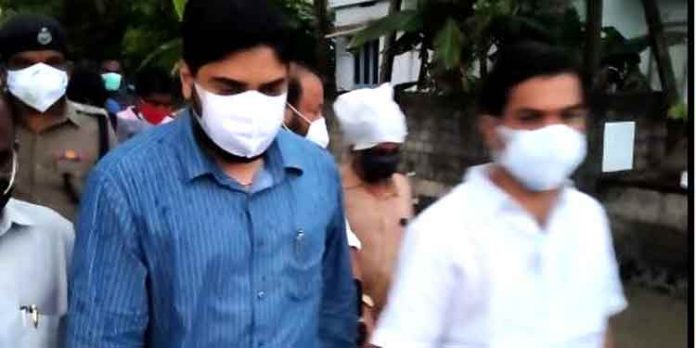 വെള്ളം കയറിയ സ്ഥലങ്ങള് കളക്ടര് എസ് സുഹാസ് സന്ദര്ശിച്ചു ; രക്ഷാ പ്രവര്ത്തനത്തിന് എന്.ഡി.ആര്.എഫ് സജ്ജം വെള്ളം കയറിയ സ്ഥലങ്ങള് കളക്ടര് എസ് സുഹാസ് സന്ദര്ശിച്ചു ; രക്ഷാ പ്രവര്ത്തനത്തിന് എന്.ഡി.ആര്.എഫ് സജ്ജം