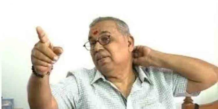 പ്രതിച്ഛായ തകര്ത്തു ; രാജിക്കാര്യത്തില് സുരേന്ദ്രന് തന്നെ തീരുമാനമെടുക്കണം : പി.പി. മുകുന്ദന് പ്രതിച്ഛായ തകര്ത്തു ; രാജിക്കാര്യത്തില് സുരേന്ദ്രന് തന്നെ തീരുമാനമെടുക്കണം : പി.പി. മുകുന്ദന്