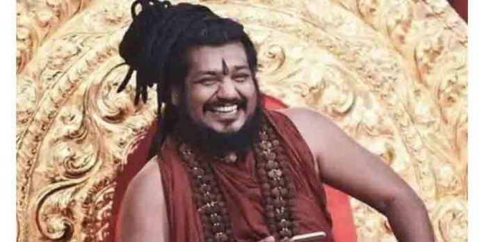 താന് ഇന്ത്യയില് കാലുകുത്തിയാല് മാത്രമേ ഇന്ത്യ കോവിഡ് മുക്തമാവുകയുള്ളൂ : വിവാദ ആള്ദൈവം സ്വാമി നിത്യാനന്ദ താന് ഇന്ത്യയില് കാലുകുത്തിയാല് മാത്രമേ ഇന്ത്യ കോവിഡ് മുക്തമാവുകയുള്ളൂ : വിവാദ ആള്ദൈവം സ്വാമി നിത്യാനന്ദ