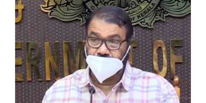 വിദ്യാര്ഥികള് ആവശ്യപ്പെട്ടാല് ടി.സി നിഷേധിക്കരുത് – അനാവശ്യ ഫീസുകള് വാങ്ങരുത് വിദ്യാര്ഥികള് ആവശ്യപ്പെട്ടാല് ടി.സി നിഷേധിക്കരുത് – അനാവശ്യ ഫീസുകള് വാങ്ങരുത്
