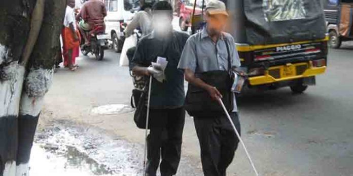 ഭിന്നശേഷിക്കാരായ ലോട്ടറി ഏജന്റുമാര്ക്ക് ധനസഹായം ഭിന്നശേഷിക്കാരായ ലോട്ടറി ഏജന്റുമാര്ക്ക് ധനസഹായം