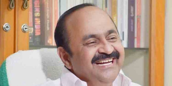 വാക്സിനേഷന് ഏകോപനത്തിന് കമ്മറ്റി വേണം ; ആരോഗ്യമന്ത്രിക്ക് കത്തു നല്കി പ്രതിപക്ഷ നേതാവ് വി.ഡി സതീശന് വാക്സിനേഷന് ഏകോപനത്തിന് കമ്മറ്റി വേണം ; ആരോഗ്യമന്ത്രിക്ക് കത്തു നല്കി പ്രതിപക്ഷ നേതാവ് വി.ഡി സതീശന്