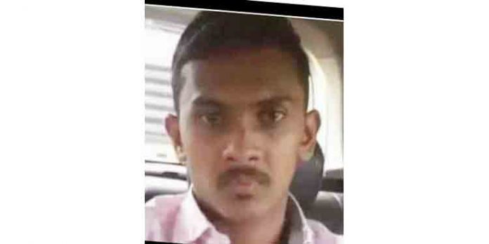 വാക്കുതര്ക്കത്തിനിടെ പിതാവ് മകനെ ചുറ്റിക കൊണ്ട് അടിച്ചുകൊന്നു വാക്കുതര്ക്കത്തിനിടെ പിതാവ് മകനെ ചുറ്റിക കൊണ്ട് അടിച്ചുകൊന്നു
