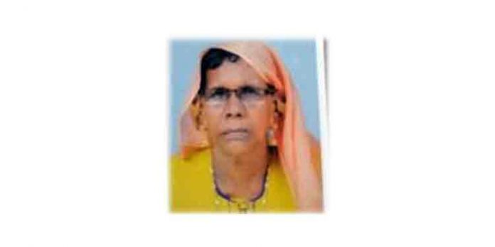 തനിച്ചു താമസിച്ചിരുന്ന സ്ത്രീയെ തലയ്ക്കടിച്ചു കൊലപ്പെടുത്തിയ നിലയിലില് തനിച്ചു താമസിച്ചിരുന്ന സ്ത്രീയെ തലയ്ക്കടിച്ചു കൊലപ്പെടുത്തിയ നിലയിലില്