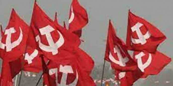 പാര്ട്ടി അനുഭാവമുളള കളളക്കടത്തുകാരെ സംരക്ഷിക്കേണ്ടെന്ന് സി പി എം തീരുമാനം പാര്ട്ടി അനുഭാവമുളള കളളക്കടത്തുകാരെ സംരക്ഷിക്കേണ്ടെന്ന് സി പി എം തീരുമാനം