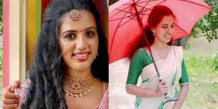 വിസ്മയയുടെ മരണം – കൂടുതല് തെളിവുകള് ലഭിച്ചു ; വിസ്മയ എറണാകുളത്തെ കൗണ്സലിങ് വിദഗ്ധനെ സമീപിച്ചിരുന്നതായി പോലീസ് വിസ്മയയുടെ മരണം – കൂടുതല് തെളിവുകള് ലഭിച്ചു ; വിസ്മയ എറണാകുളത്തെ കൗണ്സലിങ് വിദഗ്ധനെ സമീപിച്ചിരുന്നതായി പോലീസ്