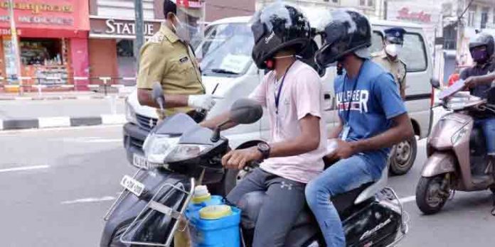 സംസ്ഥാനത്ത് കൂടുതല് ഇളവുകള് ഇന്ന് മുതല് പ്രാബല്യത്തില് വരും സംസ്ഥാനത്ത് കൂടുതല് ഇളവുകള് ഇന്ന് മുതല് പ്രാബല്യത്തില് വരും