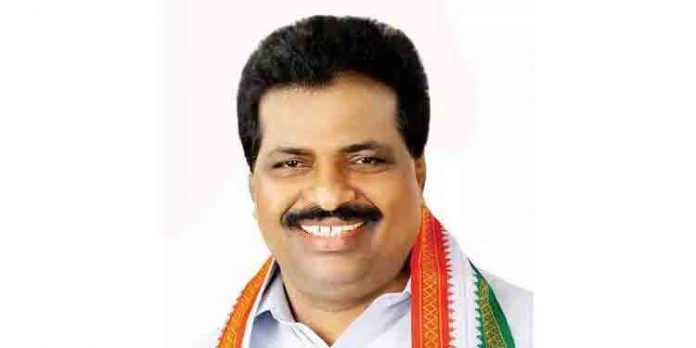 കെപിസിസി പ്രസിഡന്റ് ആകുവാന് മതിയായ യോഗ്യതയുണ്ട്, അതിലാരും അസഹിഷ്ണുത കാണിക്കേണ്ടതില്ല : കൊടിക്കുന്നില് സുരേഷ് കെപിസിസി പ്രസിഡന്റ് ആകുവാന് മതിയായ യോഗ്യതയുണ്ട്, അതിലാരും അസഹിഷ്ണുത കാണിക്കേണ്ടതില്ല : കൊടിക്കുന്നില് സുരേഷ്