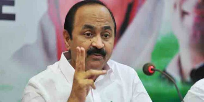 ബജറ്റിന്റെ പവിത്രത തകര്ക്കുന്ന തരത്തില് രാഷ്ട്രീയം നിറച്ചു : വി ഡി സതീശന് ബജറ്റിന്റെ പവിത്രത തകര്ക്കുന്ന തരത്തില് രാഷ്ട്രീയം നിറച്ചു : വി ഡി സതീശന്