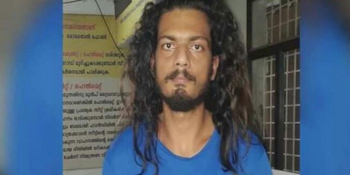 മാര്ട്ടിന് ജോസഫിന് മണി ചെയിന് തട്ടിപ്പുമായി ബന്ധം മാര്ട്ടിന് ജോസഫിന് മണി ചെയിന് തട്ടിപ്പുമായി ബന്ധം