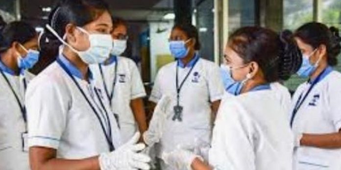 ഇന്ത്യൻ നഴ്സുമാരെ അതിവേഗം ബ്രിട്ടനിലെത്തിക്കാൻ നടപടികളുമായി എൻഎച്ച്എസ് ട്രസ്റ്റുകൾ ഇന്ത്യൻ നഴ്സുമാരെ അതിവേഗം ബ്രിട്ടനിലെത്തിക്കാൻ നടപടികളുമായി എൻഎച്ച്എസ് ട്രസ്റ്റുകൾ