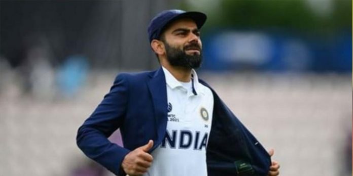 ഗാവസ്കറിനൊപ്പം കോലി ; ഇന്ത്യന് നായകന്റെ തൊപ്പിയില് മറ്റൊരു പൊന്തൂവല് ഗാവസ്കറിനൊപ്പം കോലി ; ഇന്ത്യന് നായകന്റെ തൊപ്പിയില് മറ്റൊരു പൊന്തൂവല്