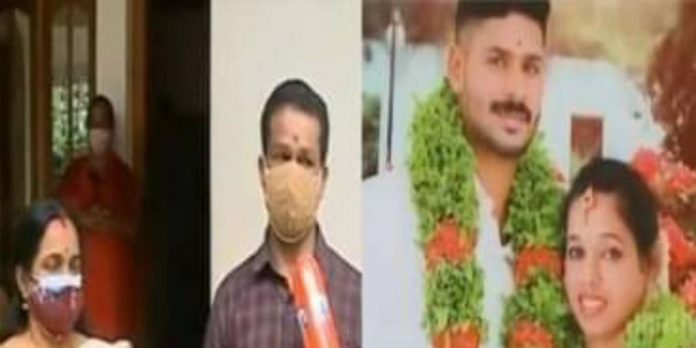 വിവാഹസമയത്ത് 10 ലക്ഷം നല്കി – പിന്നീട് കാര് വാങ്ങാന് 2 ലക്ഷം ; അമലിനെതിരെ ഗാര്ഹിക പീഡനക്കുറ്റം വിവാഹസമയത്ത് 10 ലക്ഷം നല്കി – പിന്നീട് കാര് വാങ്ങാന് 2 ലക്ഷം ; അമലിനെതിരെ ഗാര്ഹിക പീഡനക്കുറ്റം