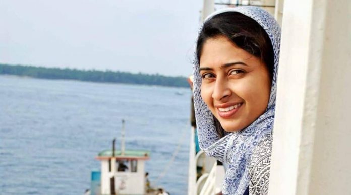 രാജ്യദ്രോഹ കേസ് ; ആയിഷ സുല്ത്താനയെ വീണ്ടും ചോദ്യം ചെയ്യുന്നു രാജ്യദ്രോഹ കേസ് ; ആയിഷ സുല്ത്താനയെ വീണ്ടും ചോദ്യം ചെയ്യുന്നു