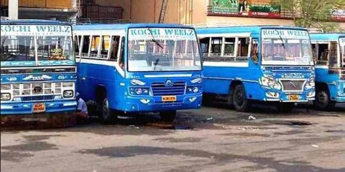 സ്വകാര്യ ബസ് സര്വീസിന് ഗതാഗതവകുപ്പ് മാര്ഗനിര്ദേശം പുറപ്പെടുവിച്ചു ; ഒറ്റ, ഇരട്ട അക്ക നമ്പര് അനുസരിച്ച് ഓരോ ദിവസം ഇടവിട്ട് സര്വീസ് സ്വകാര്യ ബസ് സര്വീസിന് ഗതാഗതവകുപ്പ് മാര്ഗനിര്ദേശം പുറപ്പെടുവിച്ചു ; ഒറ്റ, ഇരട്ട അക്ക നമ്പര് അനുസരിച്ച് ഓരോ ദിവസം ഇടവിട്ട് സര്വീസ്