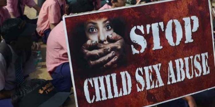കുട്ടികളുടെ നഗ്നചിത്രം പ്രചരിപ്പിച്ചവരെ കണ്ടെത്താന് ഓപ്പറേഷന് പി-ഹണ്ട് 21.1 ; 28 പേര് അറസ്റ്റില് ; 370 കേസ് കുട്ടികളുടെ നഗ്നചിത്രം പ്രചരിപ്പിച്ചവരെ കണ്ടെത്താന് ഓപ്പറേഷന് പി-ഹണ്ട് 21.1 ; 28 പേര് അറസ്റ്റില് ; 370 കേസ്