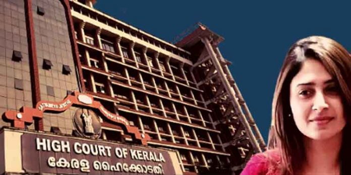രാജ്യദ്രോഹ കേസില് ചലച്ചിത്ര പ്രവര്ത്തക ഐഷ സുല്ത്താനയെ ഇന്ന് കവരത്തി പോലീസ് ചോദ്യം ചെയ്യും രാജ്യദ്രോഹ കേസില് ചലച്ചിത്ര പ്രവര്ത്തക ഐഷ സുല്ത്താനയെ ഇന്ന് കവരത്തി പോലീസ് ചോദ്യം ചെയ്യും