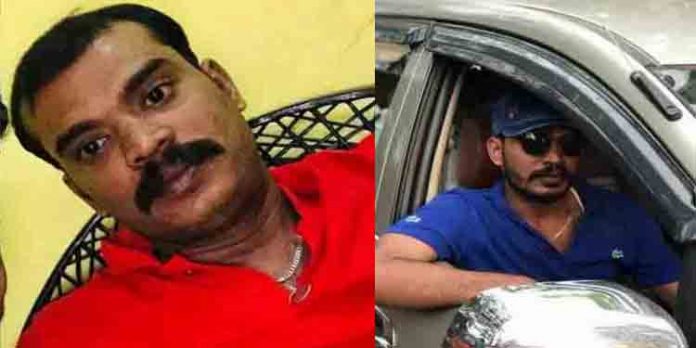 ടി.പി ചന്ദ്രശേഖരന് വധക്കേസ് പ്രതിയുടെ വീട്ടില് നിന്നും പോലീസ് യൂണിഫോമിലെ സ്റ്റാര് കണ്ടെത്തി ടി.പി ചന്ദ്രശേഖരന് വധക്കേസ് പ്രതിയുടെ വീട്ടില് നിന്നും പോലീസ് യൂണിഫോമിലെ സ്റ്റാര് കണ്ടെത്തി