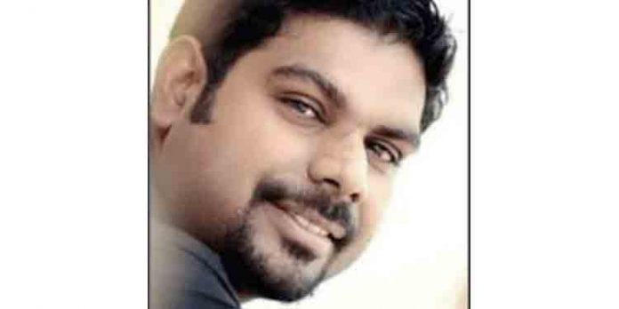 ഖത്തറിലെ ഭവന്സ് സ്കൂള് അധ്യാപകന് നാട്ടില് ബന്ധുവിന്റെ കുത്തേറ്റു മരിച്ചു ഖത്തറിലെ ഭവന്സ് സ്കൂള് അധ്യാപകന് നാട്ടില് ബന്ധുവിന്റെ കുത്തേറ്റു മരിച്ചു