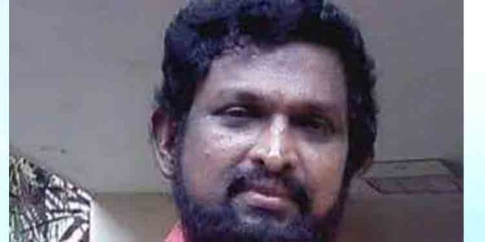 പ്രശസ്ത സംഗീത സംവിധായകന് മുരളി സിതാരയെ ജീവനൊടുക്കിയ നിലയില് കണ്ടെത്തി പ്രശസ്ത സംഗീത സംവിധായകന് മുരളി സിതാരയെ ജീവനൊടുക്കിയ നിലയില് കണ്ടെത്തി
