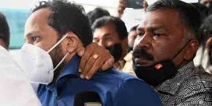 ബിനീഷ് കോടിയേരിയുടെ കള്ളപ്പണം വെളുപ്പിക്കല് ഇടപാടില് വിദേശികളടങ്ങുന്ന വലിയ റാക്കറ്റിന് പങ്ക് ; ഇഡി കോടതിയില് ബിനീഷ് കോടിയേരിയുടെ കള്ളപ്പണം വെളുപ്പിക്കല് ഇടപാടില് വിദേശികളടങ്ങുന്ന വലിയ റാക്കറ്റിന് പങ്ക് ; ഇഡി കോടതിയില്
