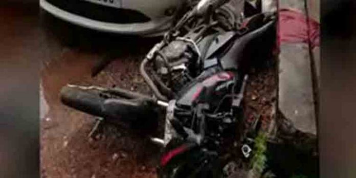 അര്ജുന് ആയങ്കിയുടെ സുഹൃത്ത് വാഹനാപകടത്തില് കൊല്ലപ്പെട്ടു ; സംഭവത്തില് ദുരൂഹത അര്ജുന് ആയങ്കിയുടെ സുഹൃത്ത് വാഹനാപകടത്തില് കൊല്ലപ്പെട്ടു ; സംഭവത്തില് ദുരൂഹത