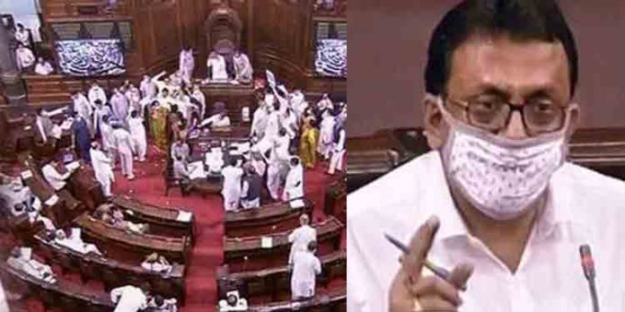 പെഗസസ് വിവരങ്ങള് ചോര്ത്തിയ സംഭവം : ഇന്നും പാര്ലമെന്റ് പ്രക്ഷുബ്ദമായി എം.പി ശന്തനു സെനിനെ സസ്പെന്ഡ് ചെയ്തു പെഗസസ് വിവരങ്ങള് ചോര്ത്തിയ സംഭവം : ഇന്നും പാര്ലമെന്റ് പ്രക്ഷുബ്ദമായി എം.പി ശന്തനു സെനിനെ സസ്പെന്ഡ് ചെയ്തു
