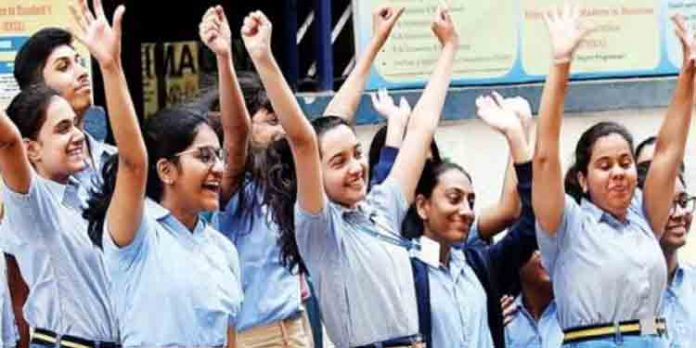 ഐ.സി.എസ്.ഇ പത്താം ക്ലാസ് പരീക്ഷ ഫലം പ്രഖ്യാപിച്ചു ഐ.സി.എസ്.ഇ പത്താം ക്ലാസ് പരീക്ഷ ഫലം പ്രഖ്യാപിച്ചു
